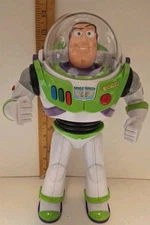 Disney Pixar Toy Story 4 Buzz Lightyear Action Figure-64069 Talks,Has Somewhere