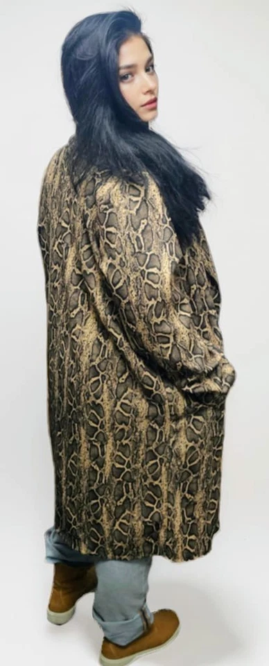 Women's coat autumn print snake.  - Image 2 of 2