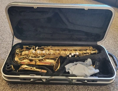 Antigua Winds Alto Saxophonewith Case, Mouth Piece, Neck,Strap