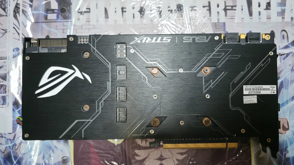 Asus ROG Strix NVIDIA GeForce GTX 1070 8GB OC DDR5 PCI-E scheda video da gioco - Immagine 2 di 4