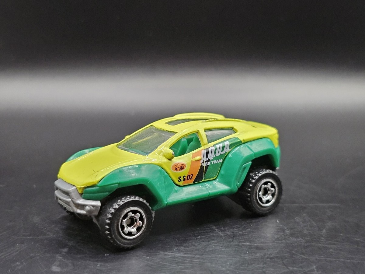 2013 Mattel Matchbox Turn Tamer Aqua MBX Team A.Q.U.A. Green