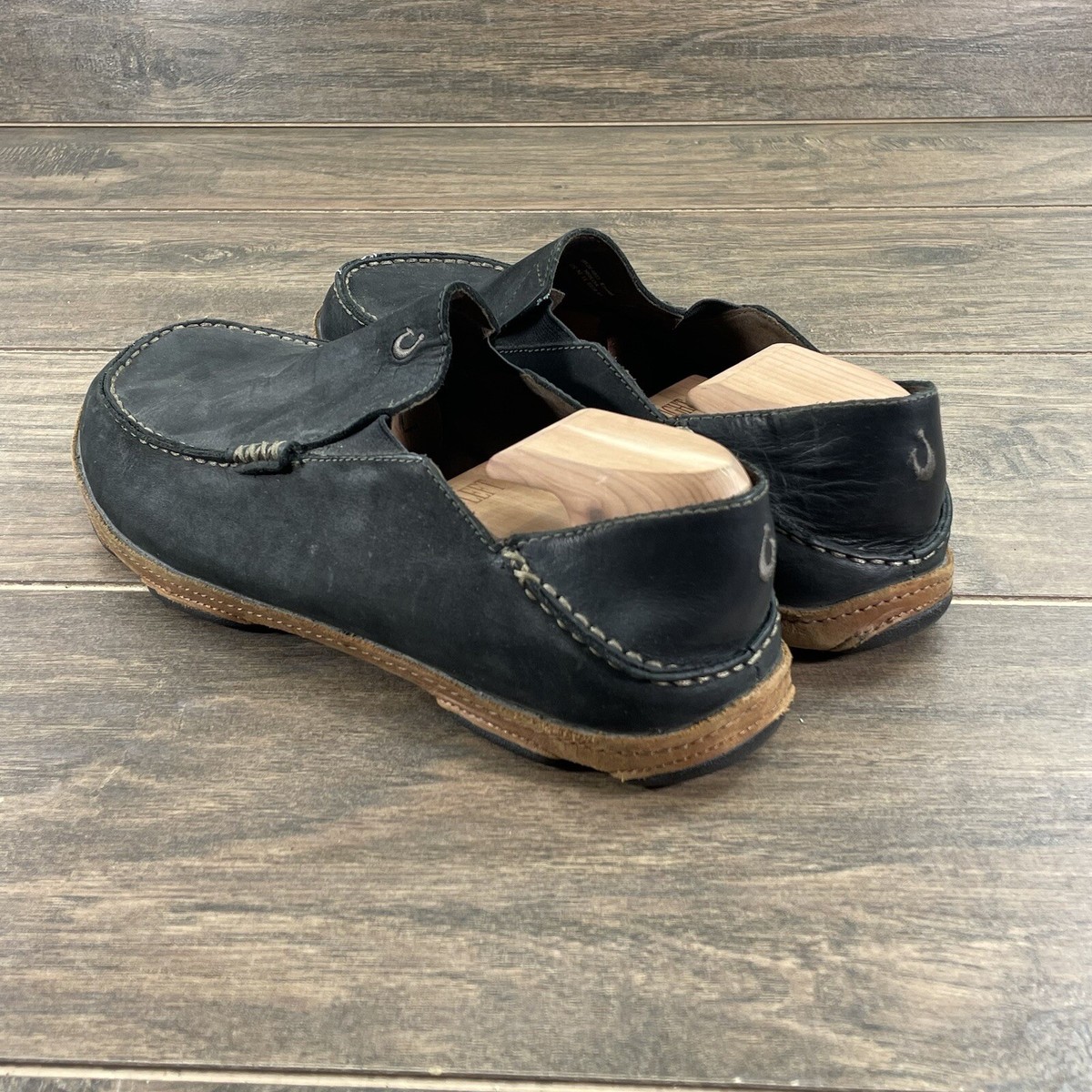 Olukai Moloa Mens Black Leather Slip On Fold Down Heel 