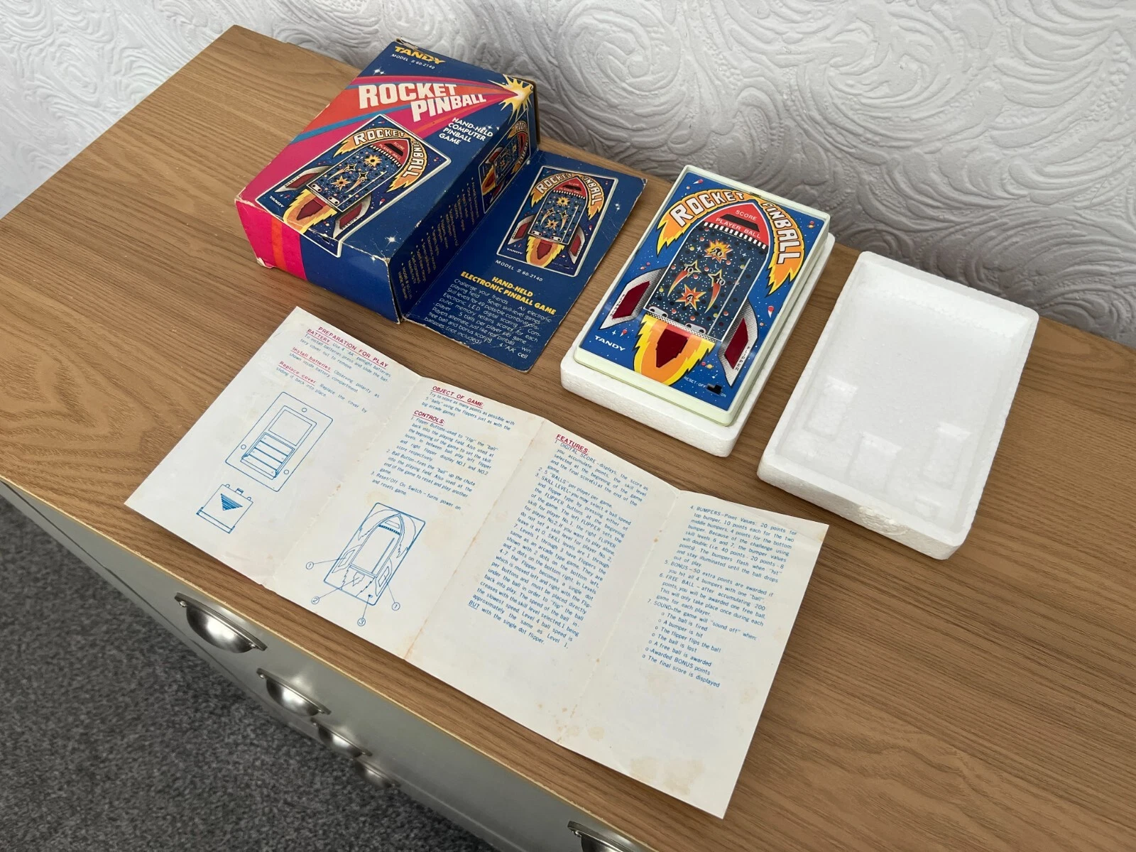 Additional photo for Tandy Rocket Pinball 1979 LED Spiel - Rare Boxed Vintage Game in Excellent Working Order