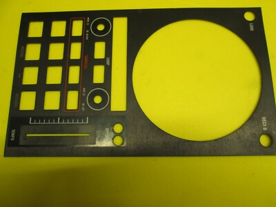 TRAKTOR S4 MK1 ERSATZBLENDE RECHTS