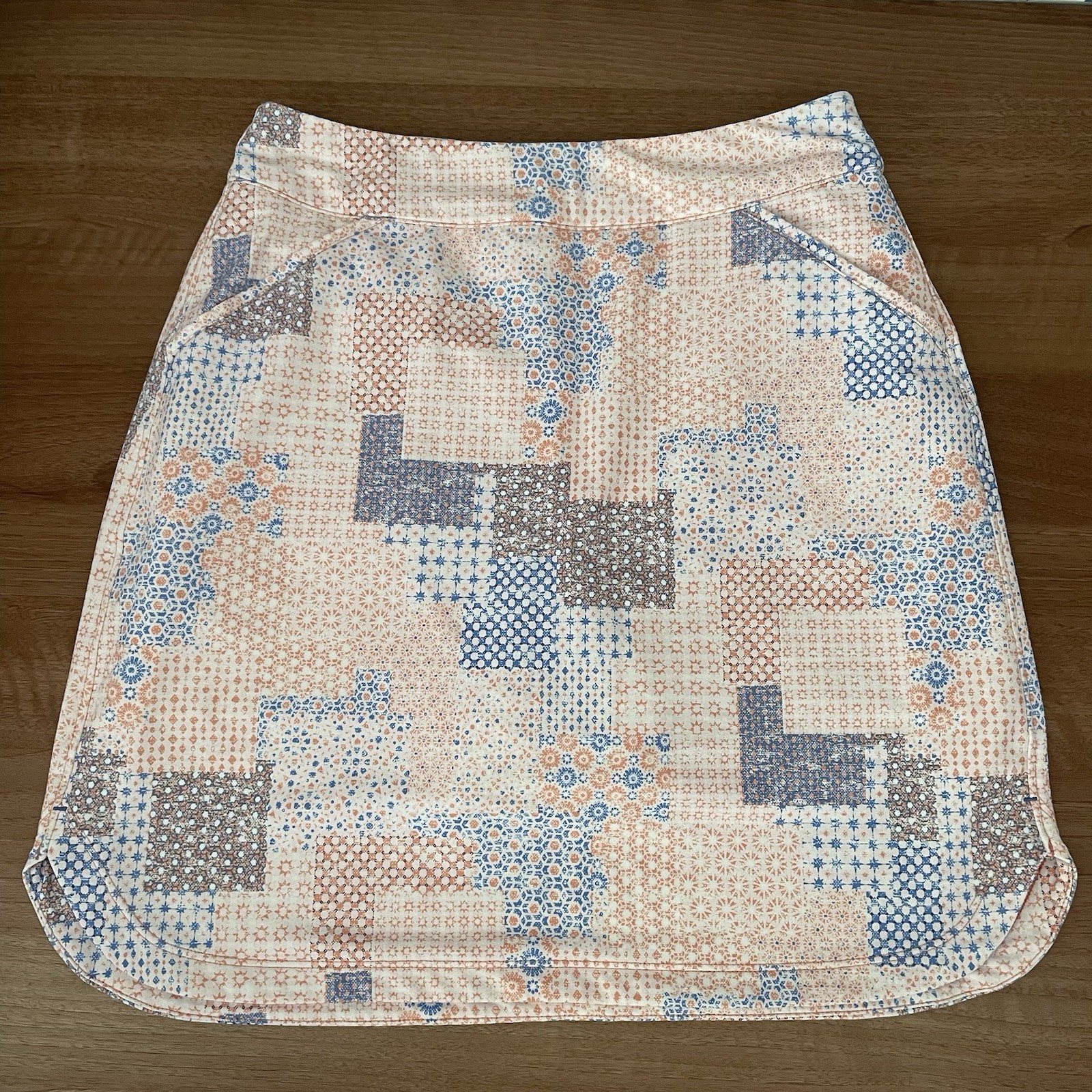 Peter Millar Women’s Peach Patchwork Golf Skirt S… - image 1