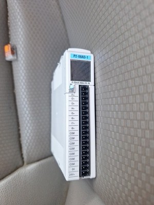 Productivity2000 P2-08ad-1 Anolog In Put 8 Space Current. Never Used Open Box.