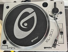 Gemini XL-300 Direct Drive DJ Turntable Pitch Control 33/45 S-Shape Silver