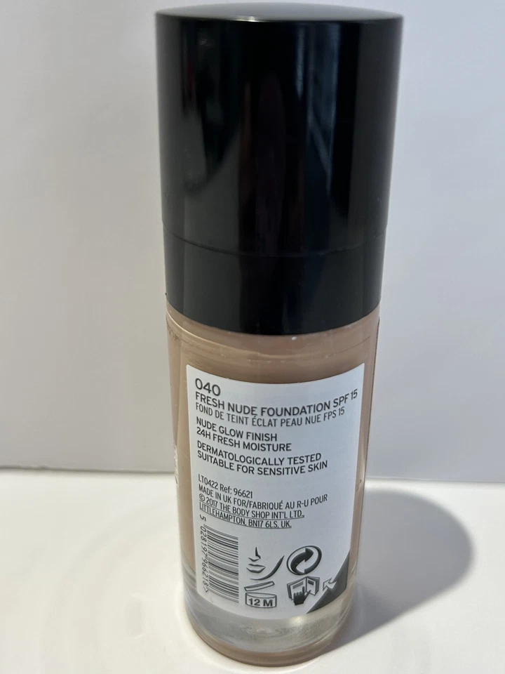 The Body Shop Fresh Nude Foundation Santorini Sunset 040 SPF15 - Natural Glow - Image 2 of 4