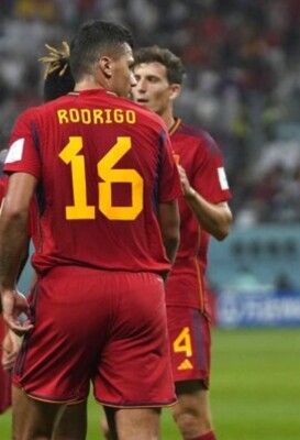 SPAIN Player Issue jersey 2022 #16 RODRIGO World Cup vs