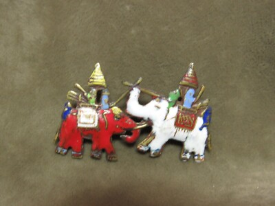 #ad Vintage Red White Enamel on Brass Metal Elephant Design Pin Brooch $5.40