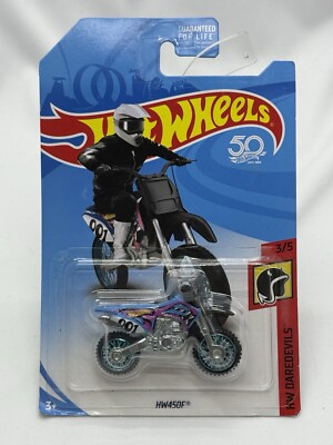 2017 Hot Wheels HW Daredevils HW450F Blue 3/5