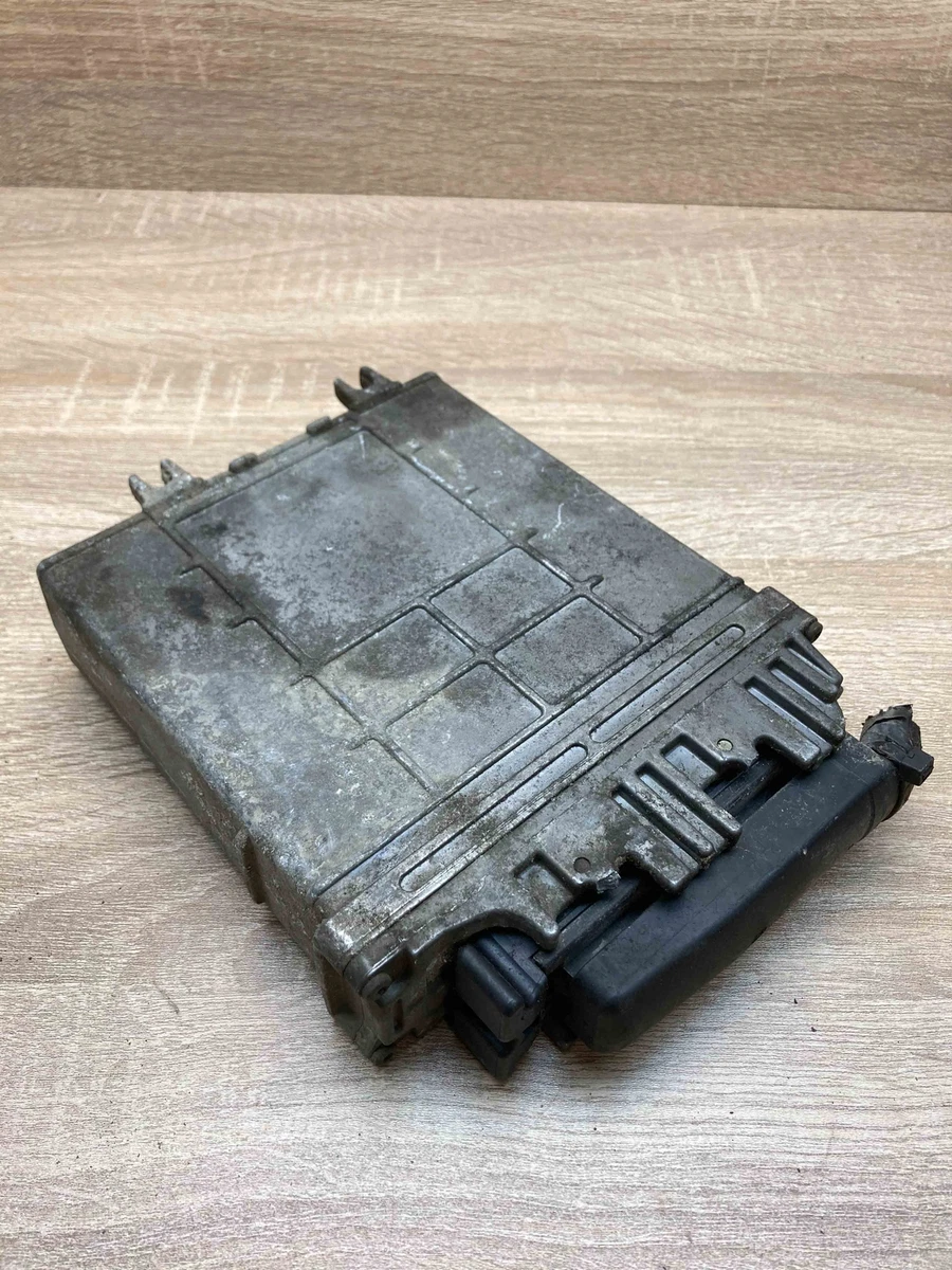 HOM7700113281 0281001995 Renault Motor ECU Engine Module Unit 