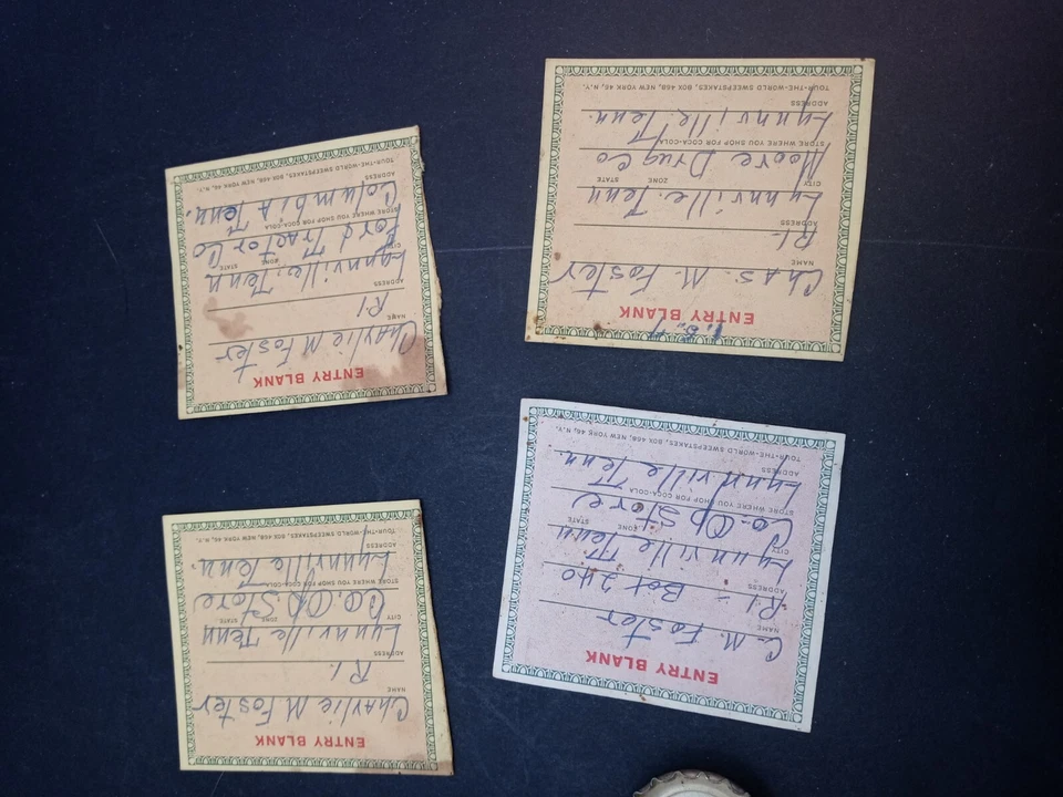 Lote coleccionable de tapas de botellas de refresco Coca Cola Tour The World 1962 vintage Foto 4 de 4