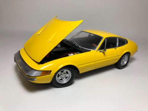 1/18 KOSHO Ferrari 365GTB/4 Daytona '69 (YELLOW) - Picture 12 of 23
