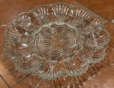 ANCHOR HOCKING PRESENCE DEVILED EGG 9.5" PLATE PLATTER RELISH TRAY CLEAR MCM 896