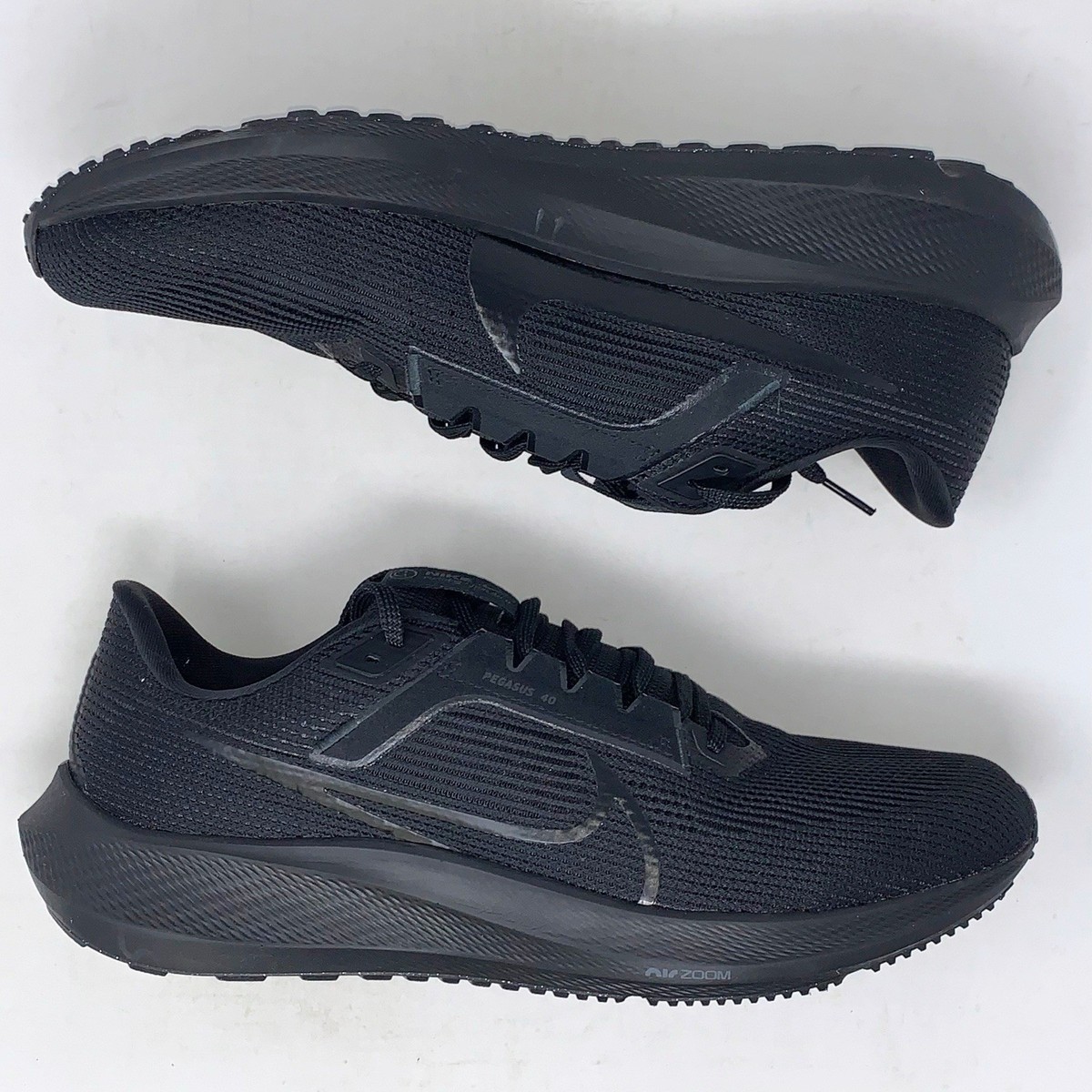Nike Air Zoom Pegasus 40 Triple Black Sneakers, Size 14 BNIB