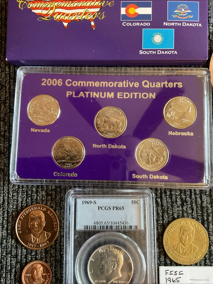 Collectible Junk Drawer Coin Lot 1969S 40% SILVER JFK SLAB,2006 PLATINUM QUARTER - Image 3 of 4