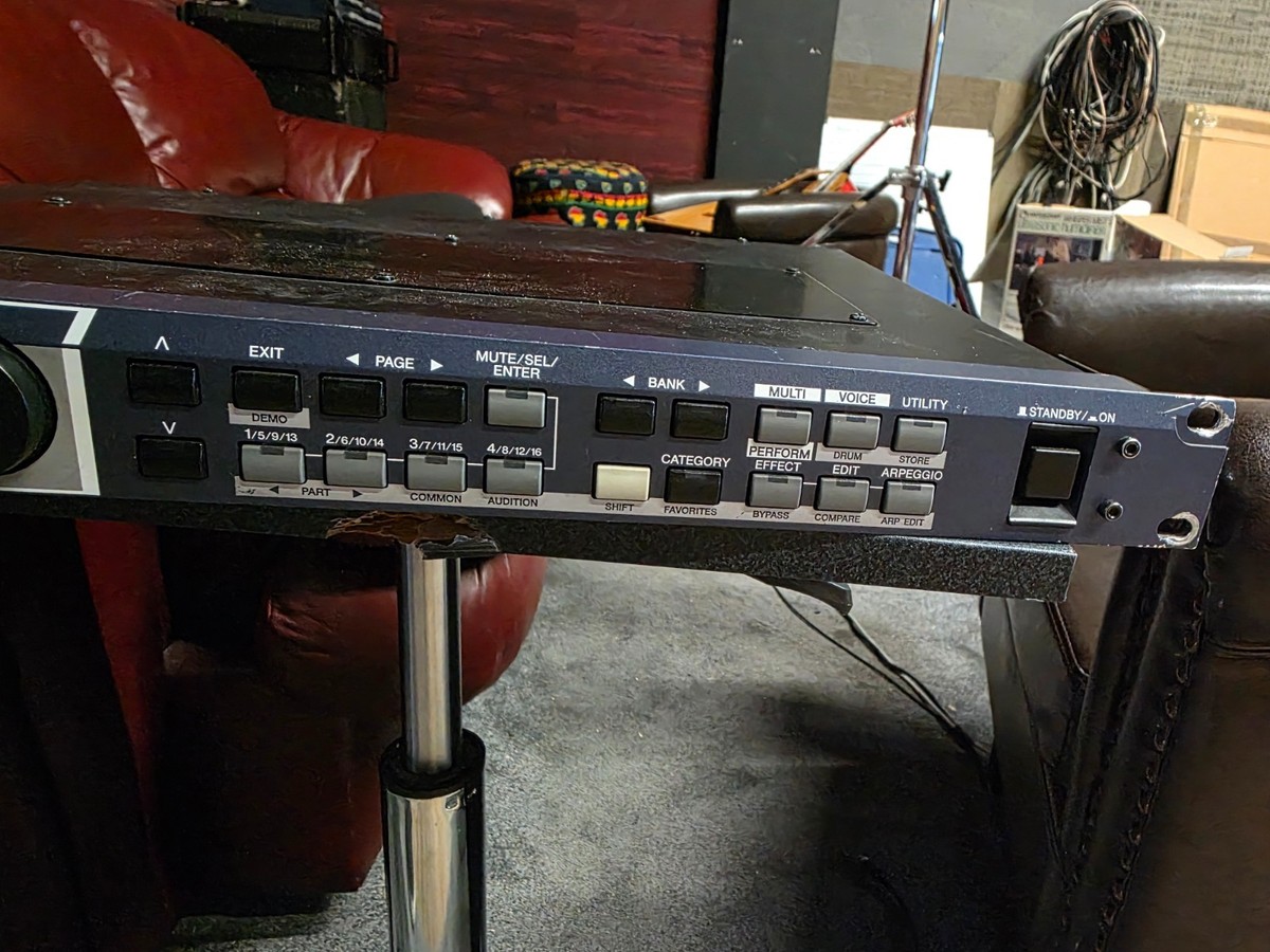 Yamaha MOTIF Rack ES Keyboard Synthesizer for sale online | eBay