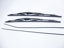 COPPIA SPAZZOLE TERGICRISTALLO CON SPRUZZATORE IVECO DAILY 2000-2014 + OMAGGIO