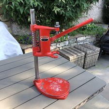\u0026 Decker GD80 Vertical Drill Stand 