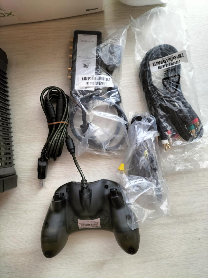 Microsoft Xbox Clear Skeleton Black（Microsoft Xbox Clear Skeleton 