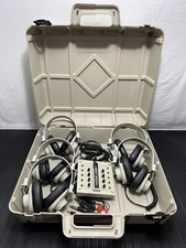 Califone 1218AV-PY Listening Center with 5 2924AV-P HJ Headphones  Travel Case