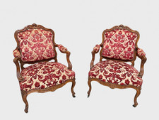 Paire de fauteuils style Louis XV Nogaret