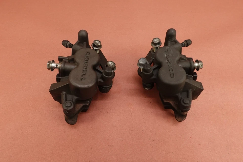 Pinça de freio dianteira esquerda direita Suzuki SV650 2003 - 2008 - Imagem 4 de 4