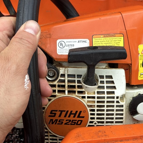 STIHL MS 250 Benzin Kettensäge mit Kettenbremse, orange Kunststoff/Metall - Bild 2 von 3