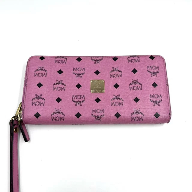 11.04 010 MCM Visetos Zip Around Wristlet Wallet