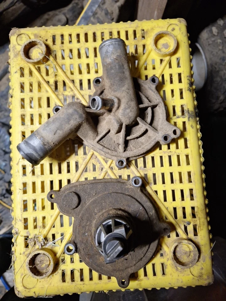 Cubierta e impulsor de bomba de agua Polaris RZR S 900 EPS 15 Foto 2 de 2