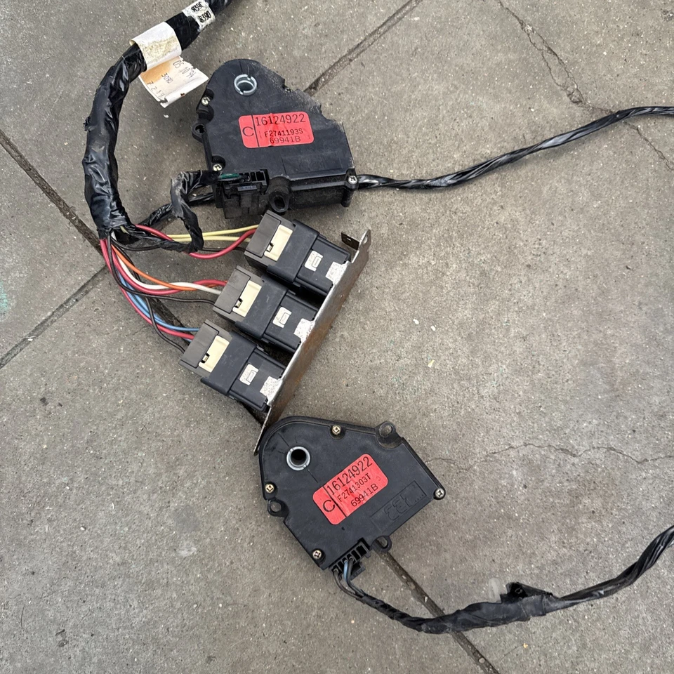 88-94 ARNÉS CARCASA CLIMATIZACIÓN TRASERA SUBURBANA CON ACTUADORES Foto 2 de 4