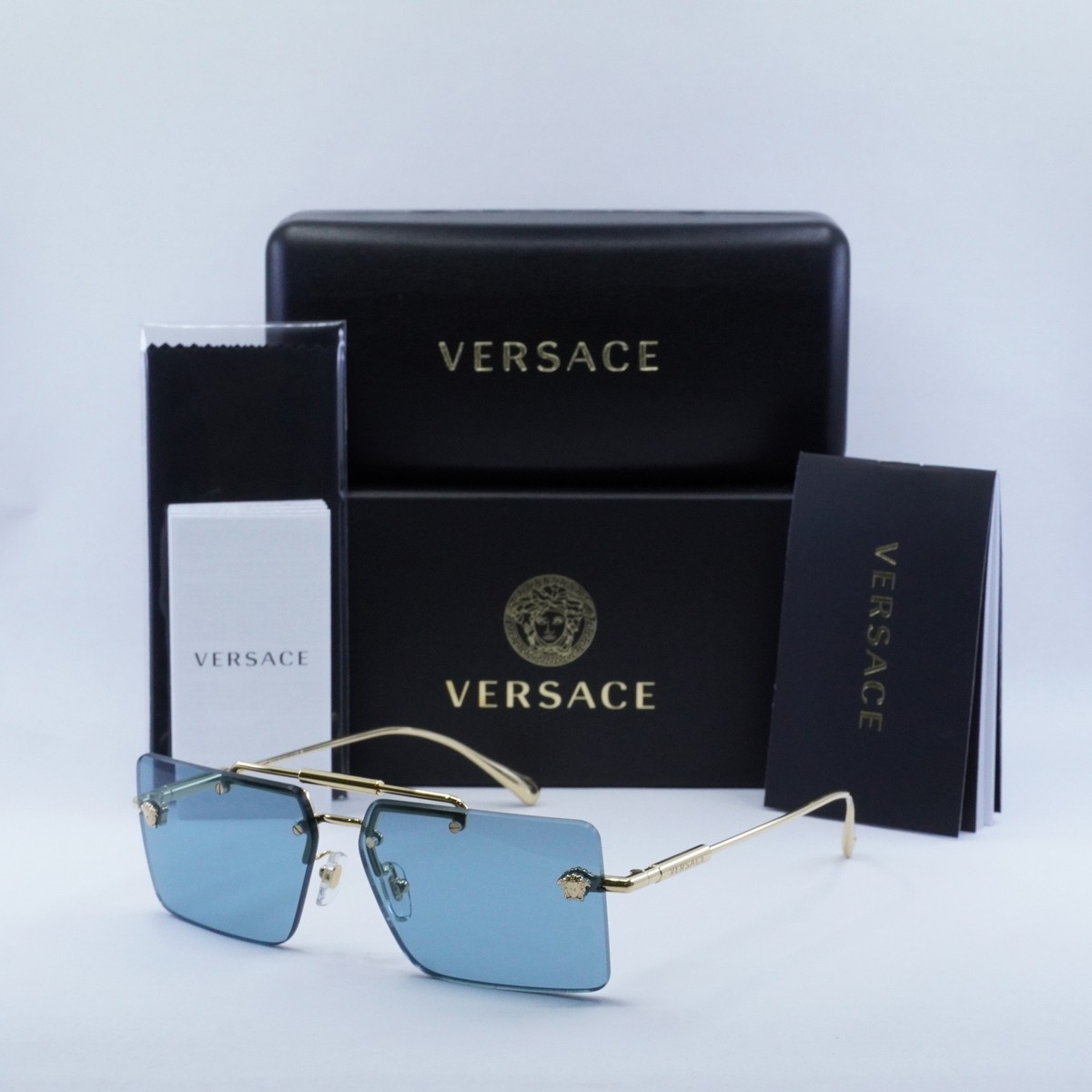 VERSACE 長方形フレムサンクラス 0VE2245 100280 VERSACE VE2245 100280 Gold/Blue 60-13-145 Sunglasses New
