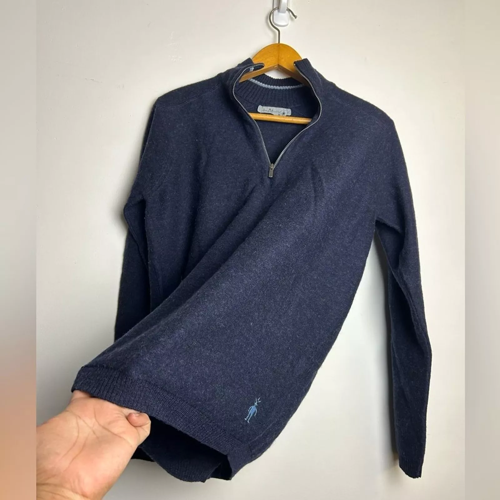 smartwool minimalist preppy sweatshirt