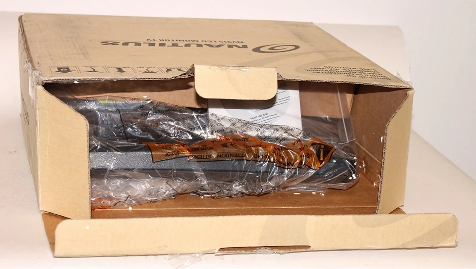 Nautilus LCD 15 Inch Treadmill TV, Australia, New In Box! - Image 4 of 4