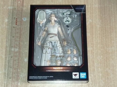  Bandai SH Figuarts(SHF) Star Wars Rey & D-O (The Rise of Skywalker) Figure - Picture 1 of 5