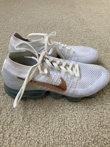 explorer light vapormax