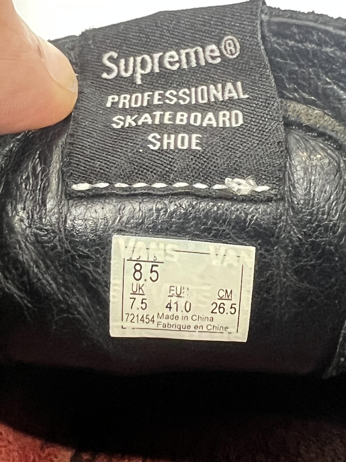 Vans X Supreme Sk8-Mid Pro Shoes Mens 8.5 Yellow Black Corduroy Skate Sneakers thumbnail 13