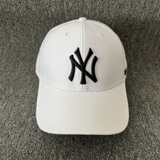 47 Baseball New York Yankees Relaxed Fit Adjustable Embroidered White Black Base