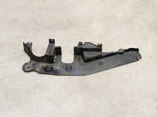 BMW F15 X5 M50d, Abdeckung Lenkgetriebe unten rechts, 51757325400, 51757325400