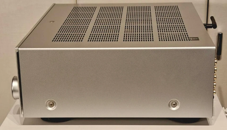 YAMAHA R-N803 NETWORK RECEIVER 120W+120W 6Ω Silver AC100V 50/60Hz 250W - Image 3 of 4