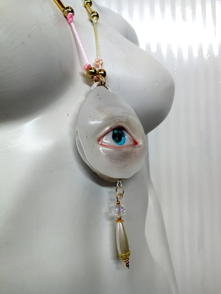 Realistic Eye Anatomical Amulet Pendant Jewelry Necklace Pearl Jewellery Jewel - Image 3 of 4