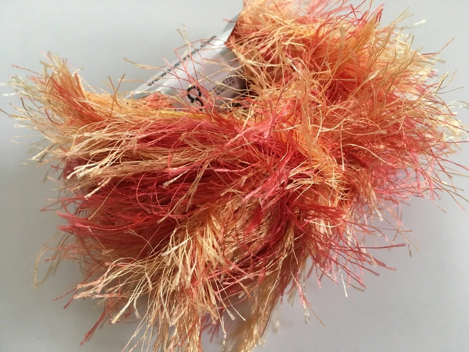 Hilo de pestañas extra largo Sun Kiss 32yd 50g #54421 hielo colorido rojo amarillo naranja Foto 2 de 4