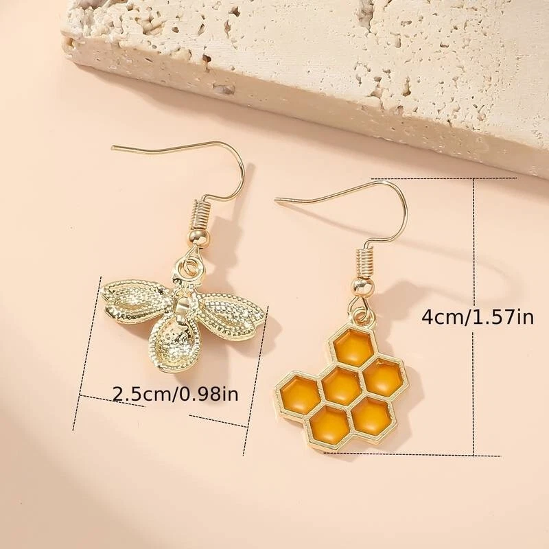 boucle oreille fantaisie Décoration abeille et nid d'abeille - Photo 2/4