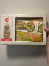 baby swaddle set green