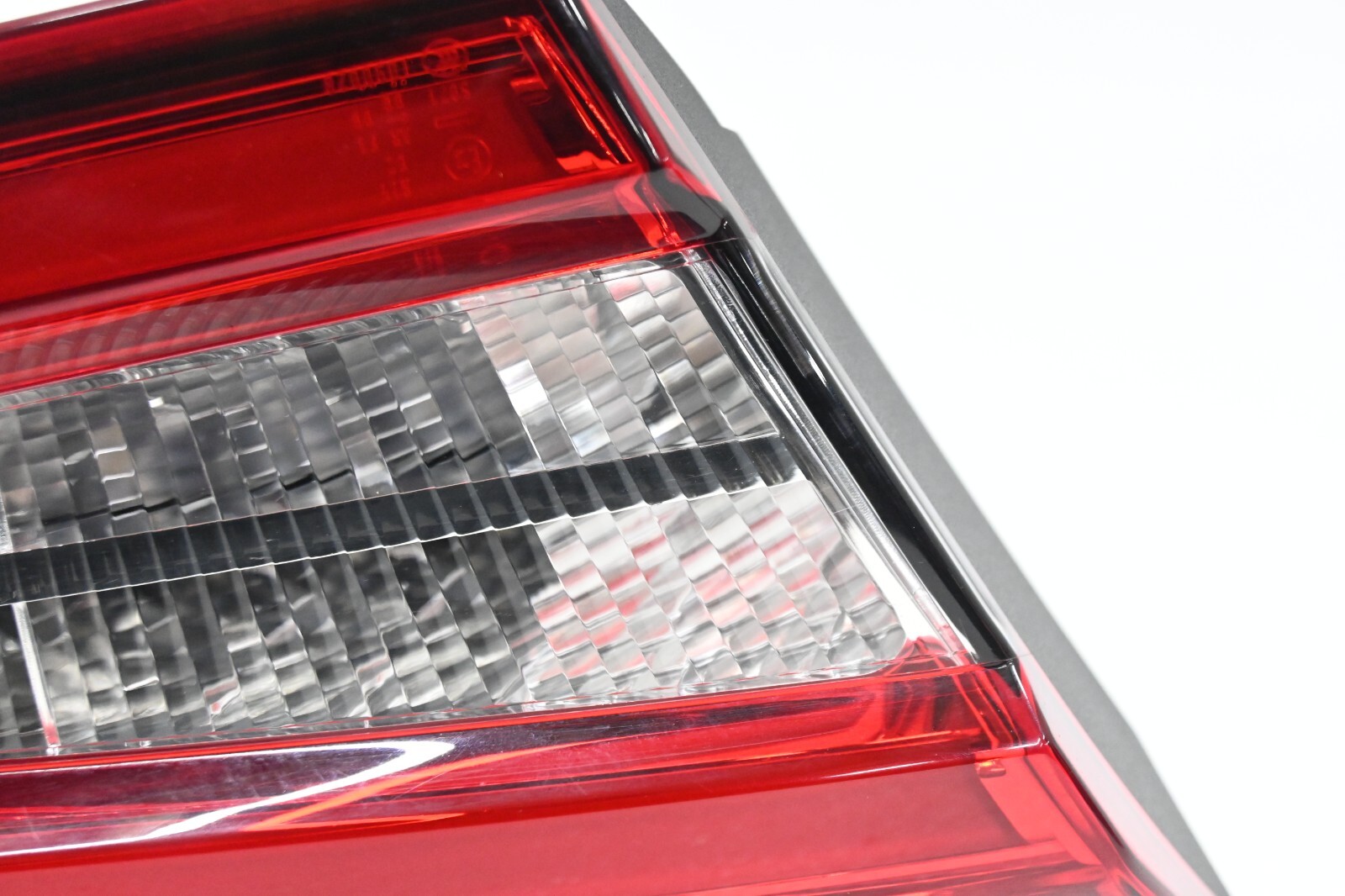 ⭐ 14-21 Maserati Quattroporte Rear Left Inner Trunk Led Taillight Lamp Oem