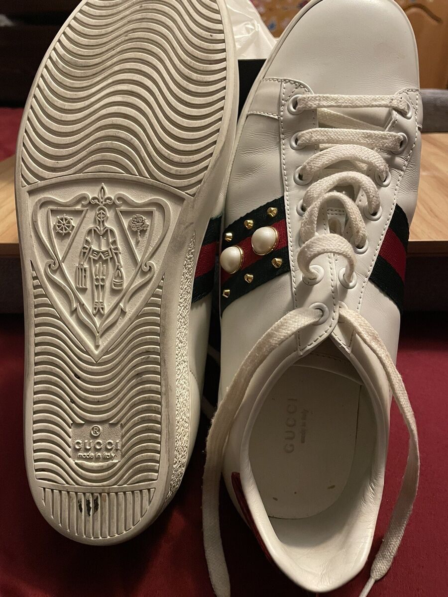 Gucci Ace Studded Whites Shoe Size 39.5 9w 431887 A38G0 9064 Gucci Ace Studded Whites Shoe Size 39.5 9w 431887 A38G0 9064