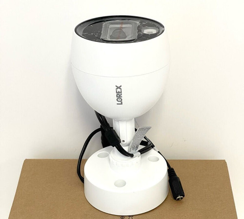 Lorex 4K Ultra HD Active Deterrence Night Vision Security Video Camera C883DA