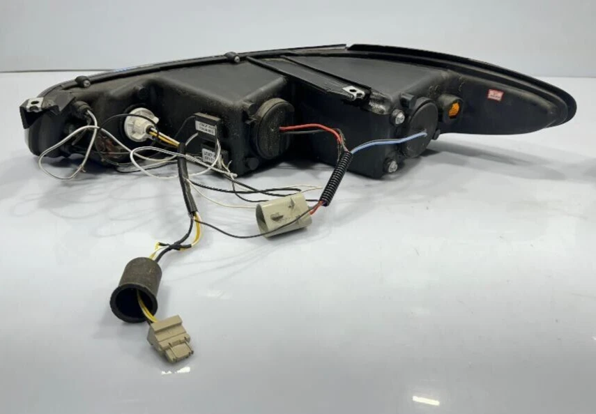 FAROS PONTIAC GRAND PRIX 1997-2003 OJO DE ÁNGEL NEGRO BRILLANTE MERCADO DE ACCESORIOS Foto 4 de 4