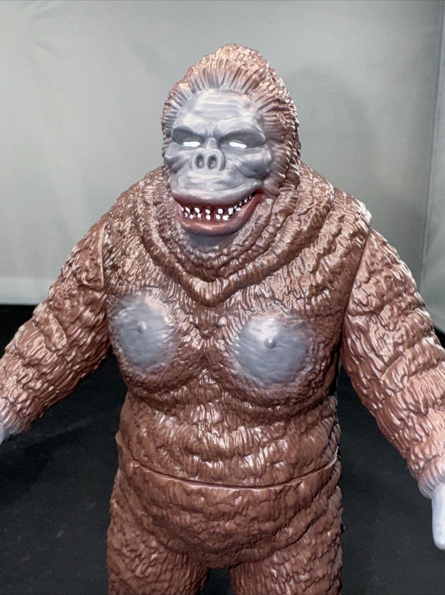 Y-MSF RAYMOND TOYS 6” 1962 KING KONG VS GODZILLA NEW LARGER SCULPT